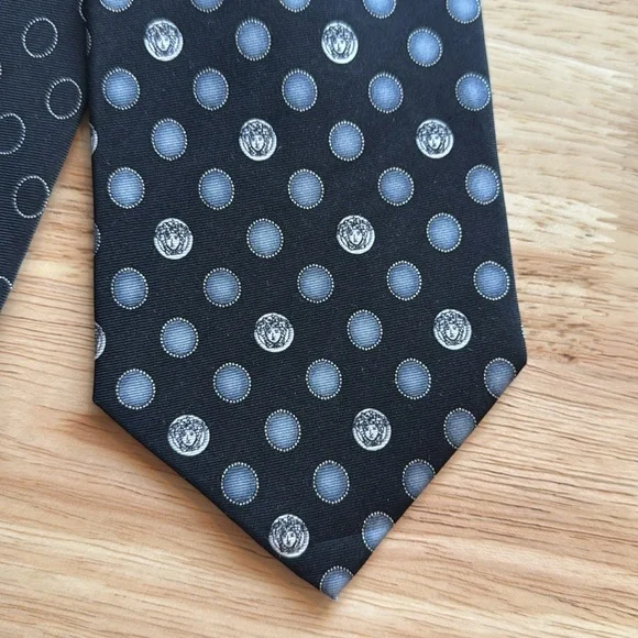 Gianni Versace Navy Blue Polka Dot Logo Tie w/ Bag - Picture 5 of 5